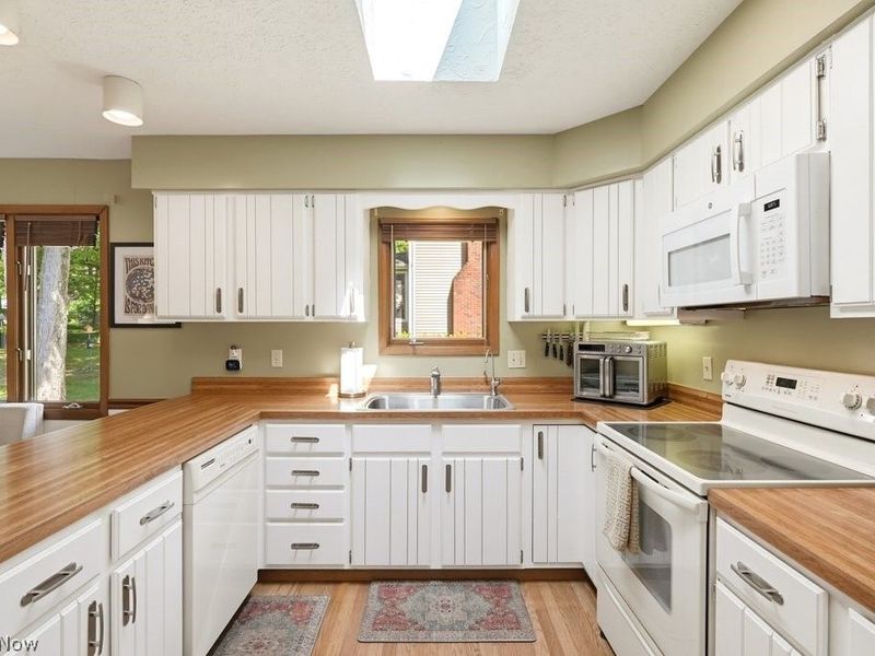 18230 Rolling Brook Drive, Chagrin Falls, OH 44023 Photo 19