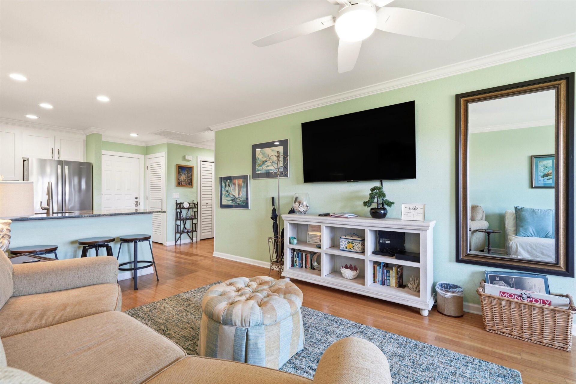 2138 Landfall Way Photo 16