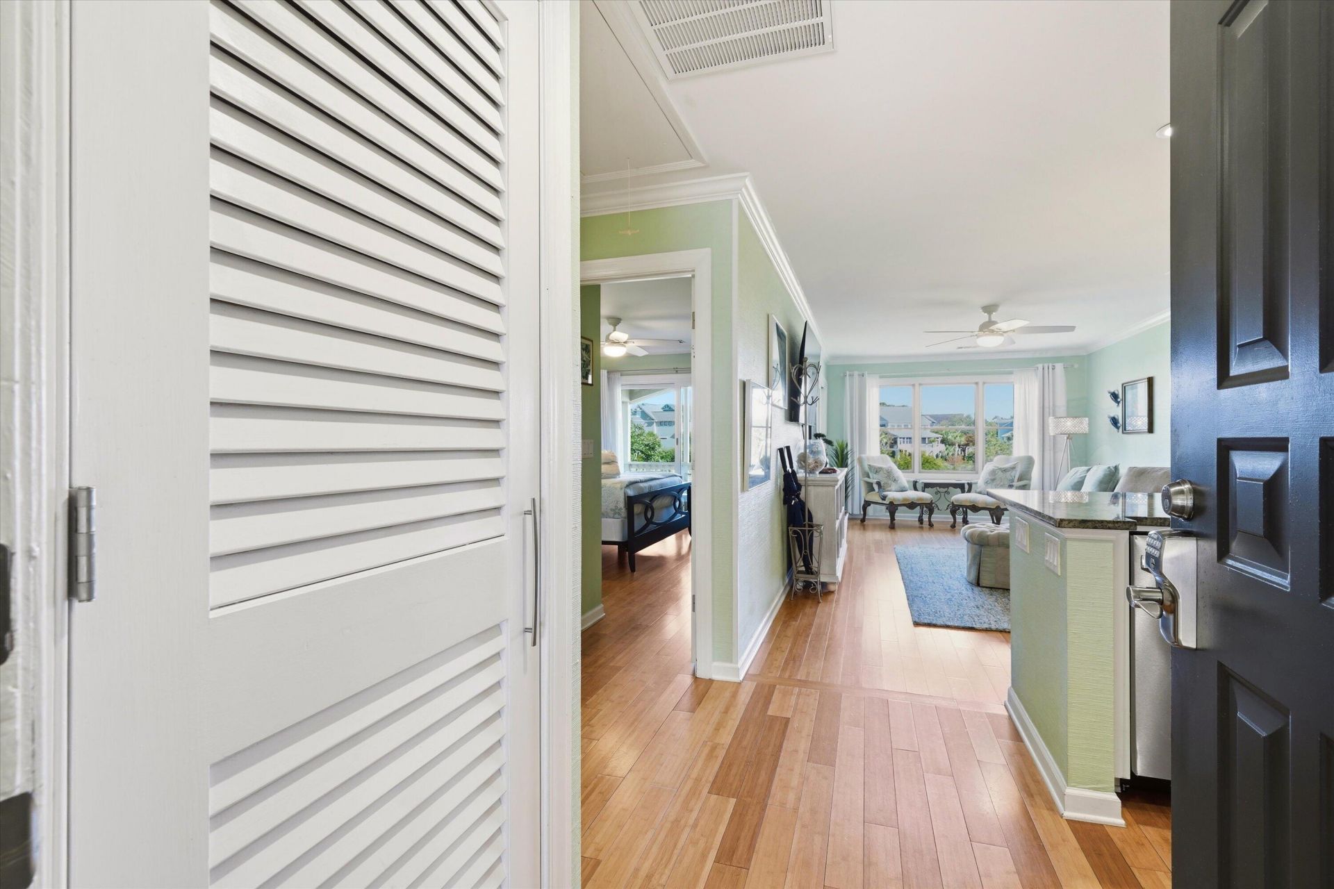 2138 Landfall Way Photo 8