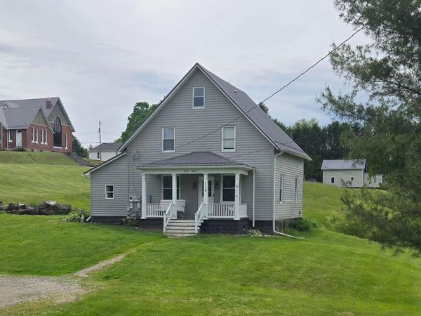 113 Mill Street , Glenford, OH 43739