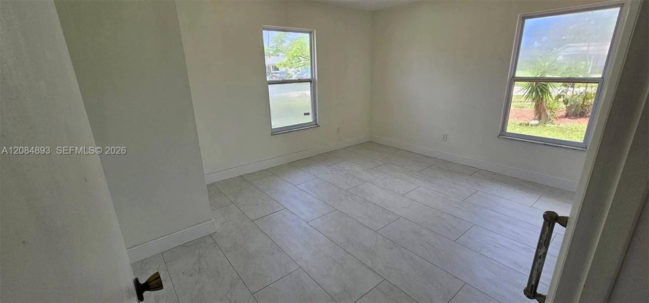 442 NE Elmore St , Port Saint Lucie, FL 34983 Photo