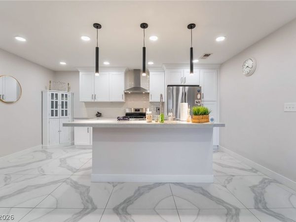 2200 S Fort Apache Road , Unit 1038, Las Vegas, NV 89117