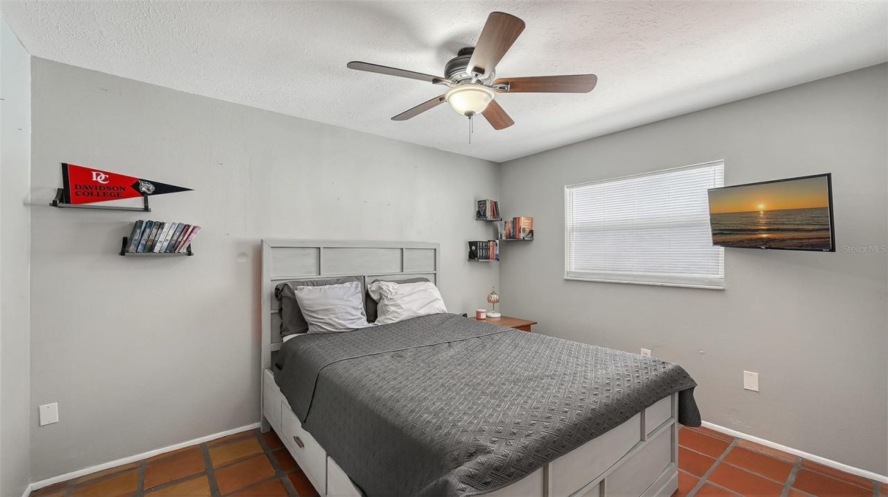 5338 Foxwood Drive, Sarasota, FL 34232 Photo