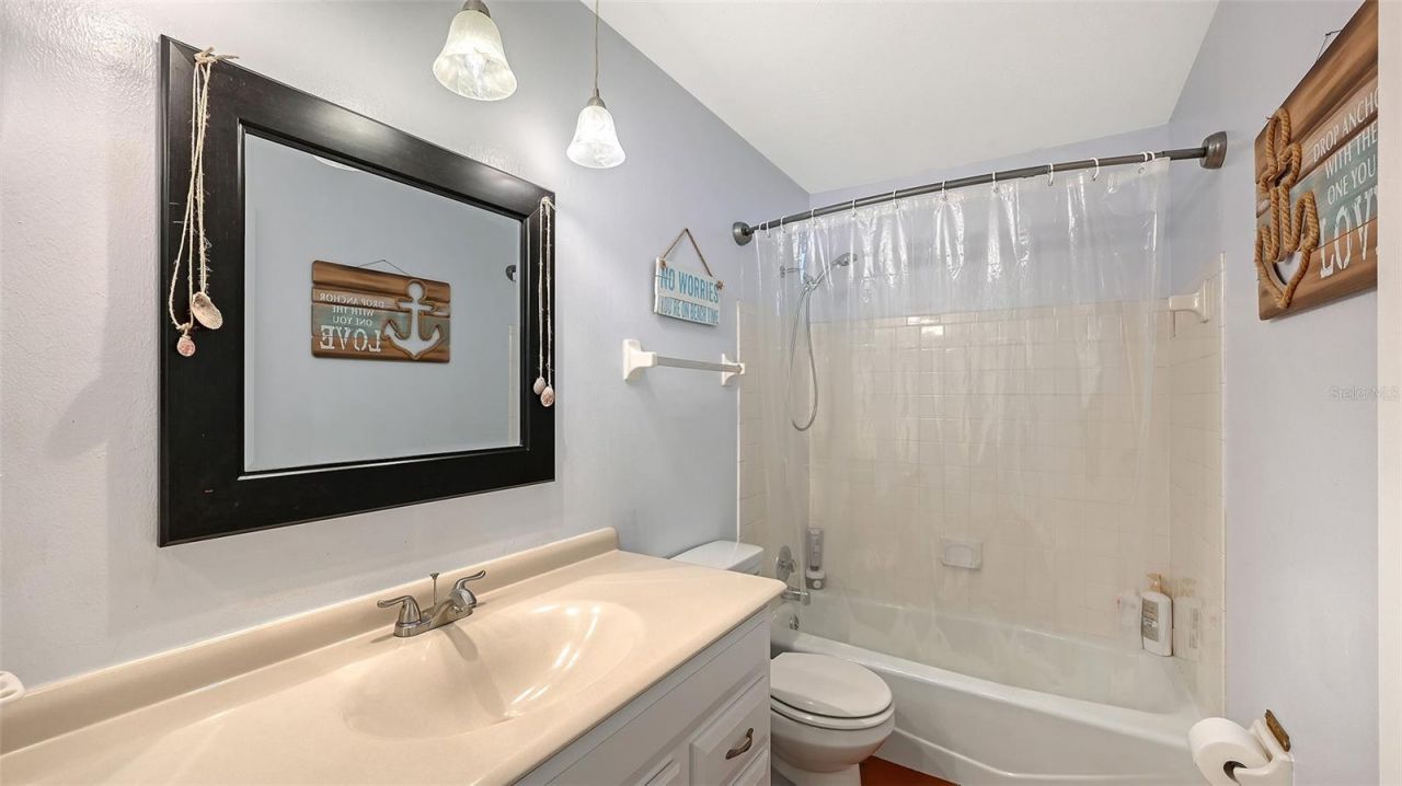 5338 Foxwood Drive, Sarasota, FL 34232 Photo