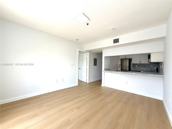 Unit 212, Cutler Bay, FL 33157