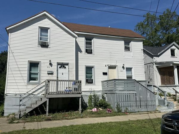 817 Veto Street NW, Grand Rapids, MI 49504