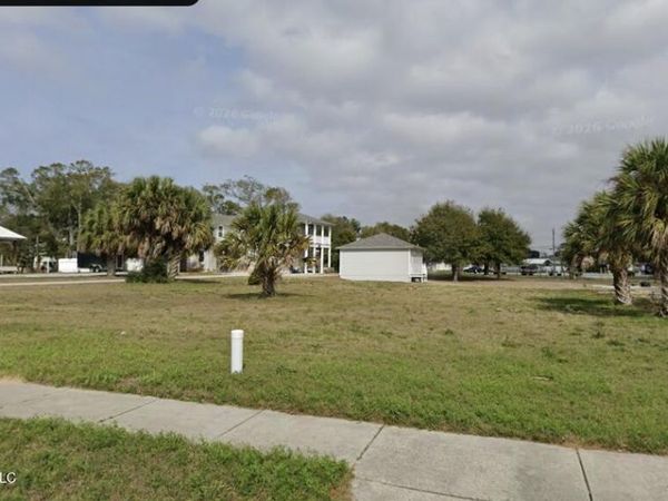 606 Camp Avenue, Gulfport, MS 39501