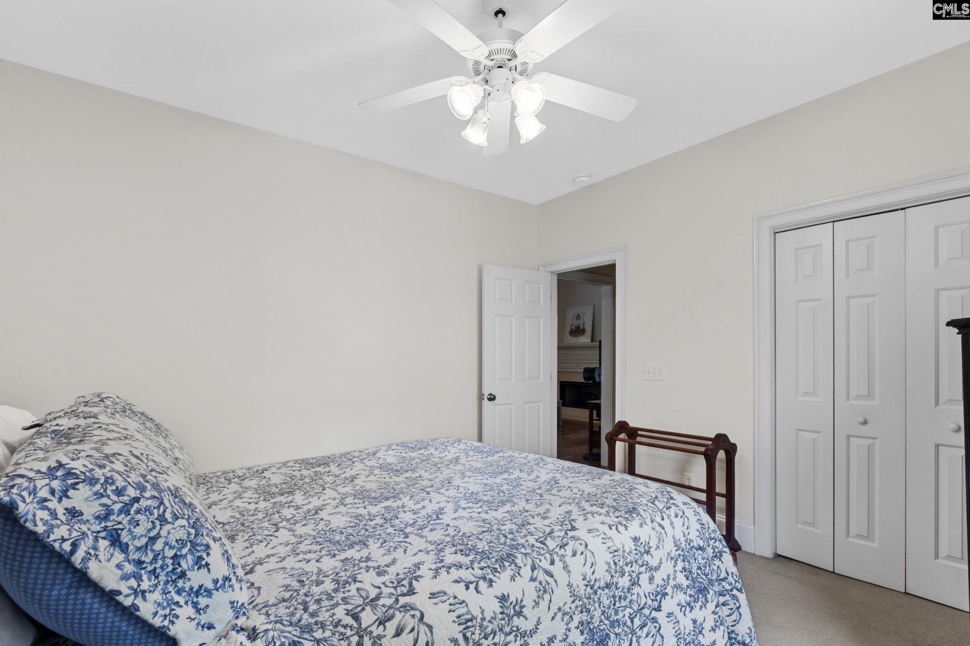 413 Oxenbridge Way Photo 24