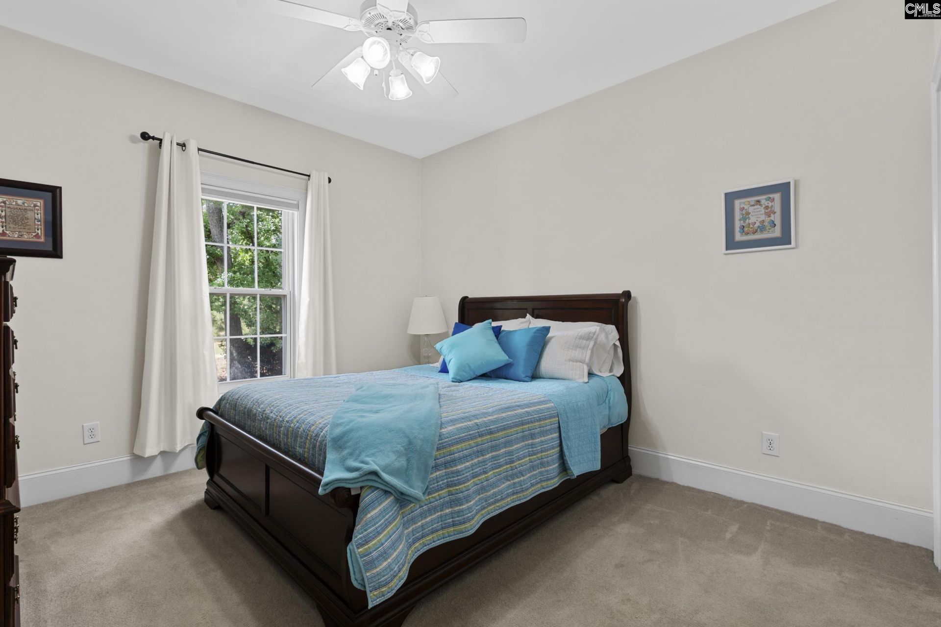 413 Oxenbridge Way Photo 25