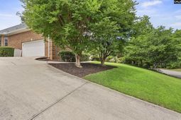 413 Oxenbridge Way photo 4