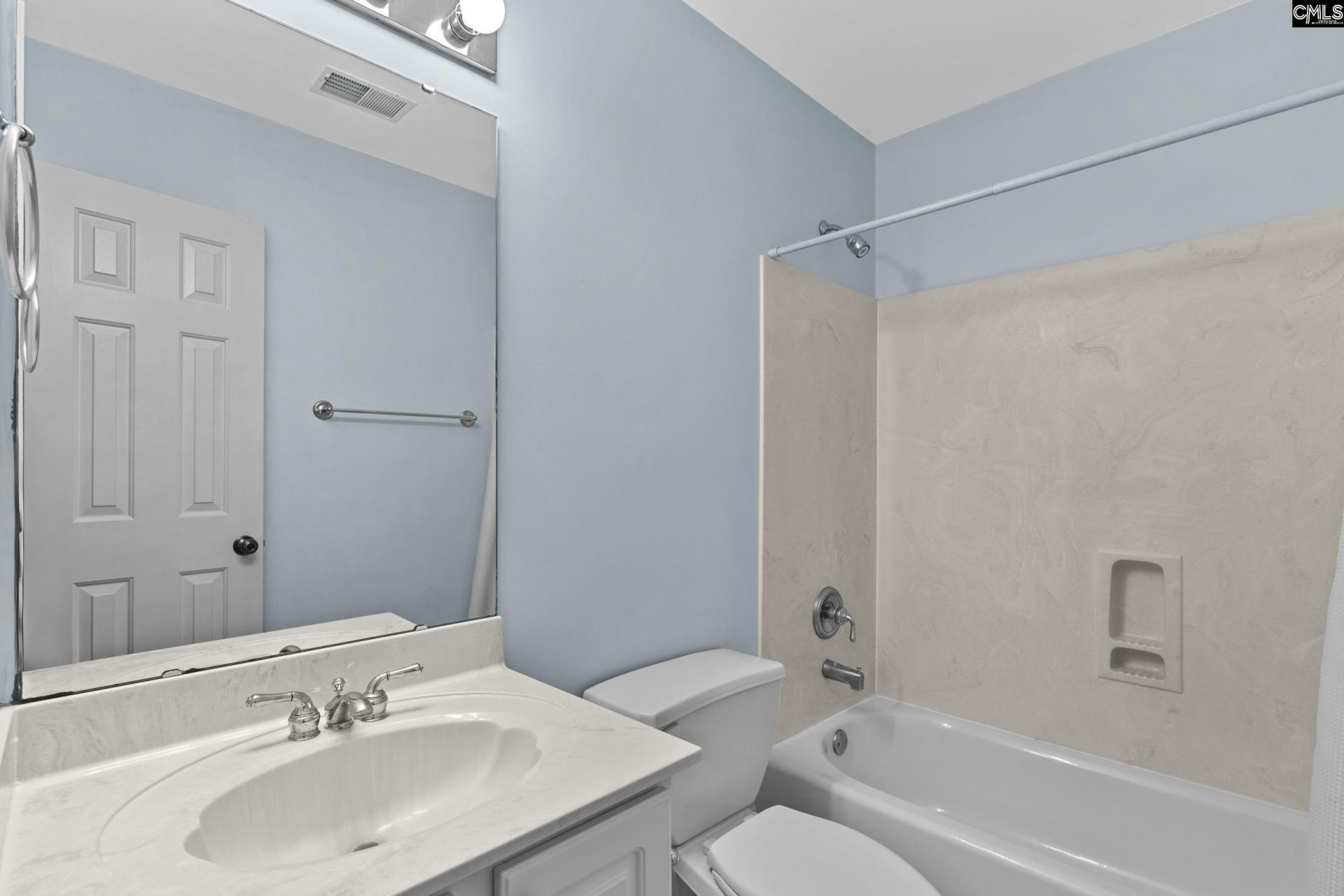413 Oxenbridge Way Photo 35