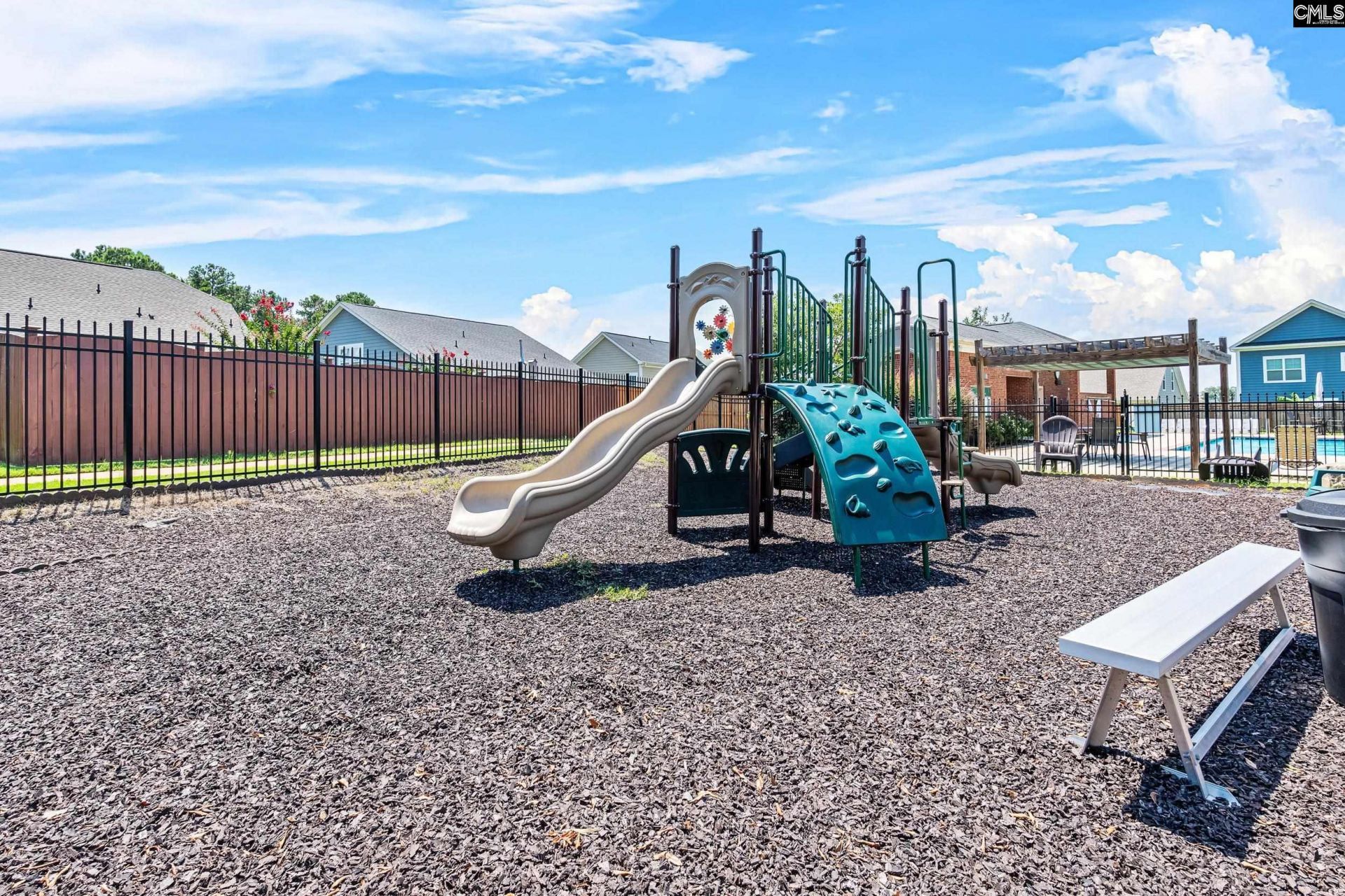 413 Oxenbridge Way Photo 41