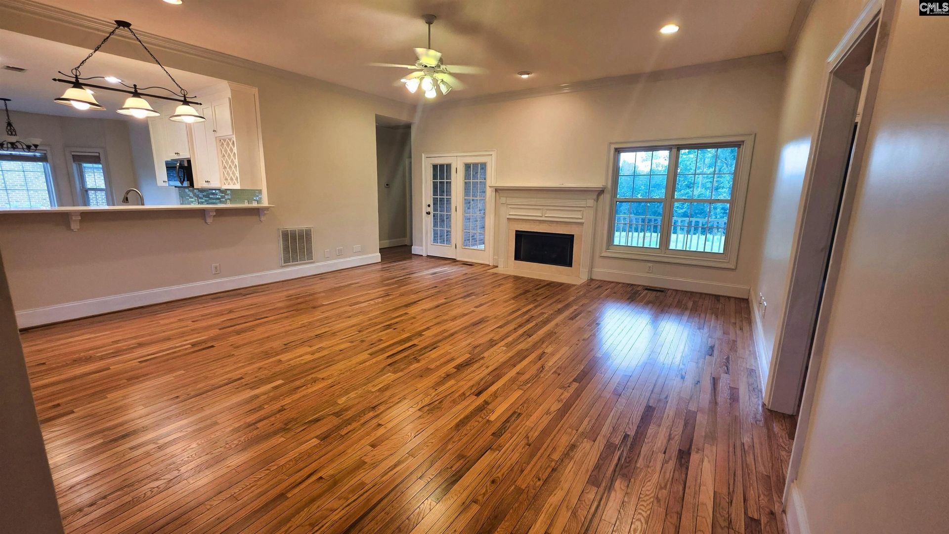 413 Oxenbridge Way Photo 8