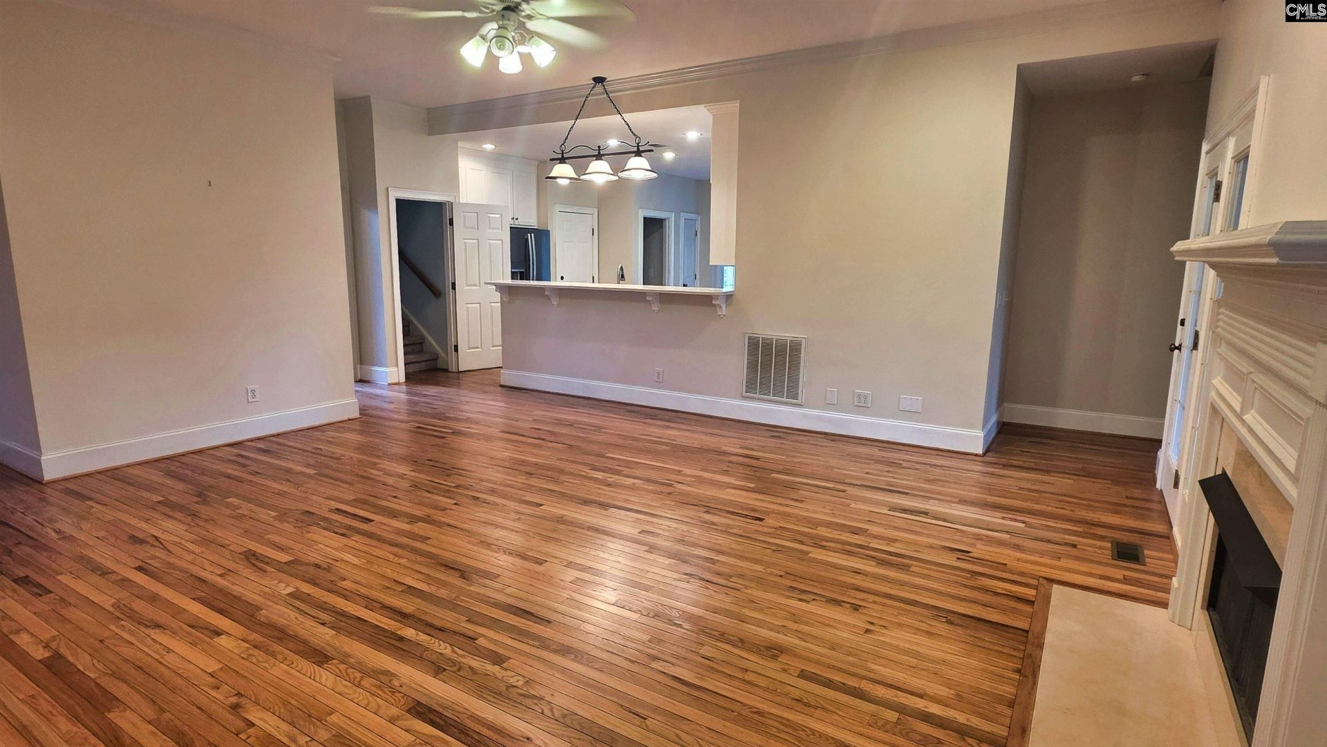 413 Oxenbridge Way Photo 9