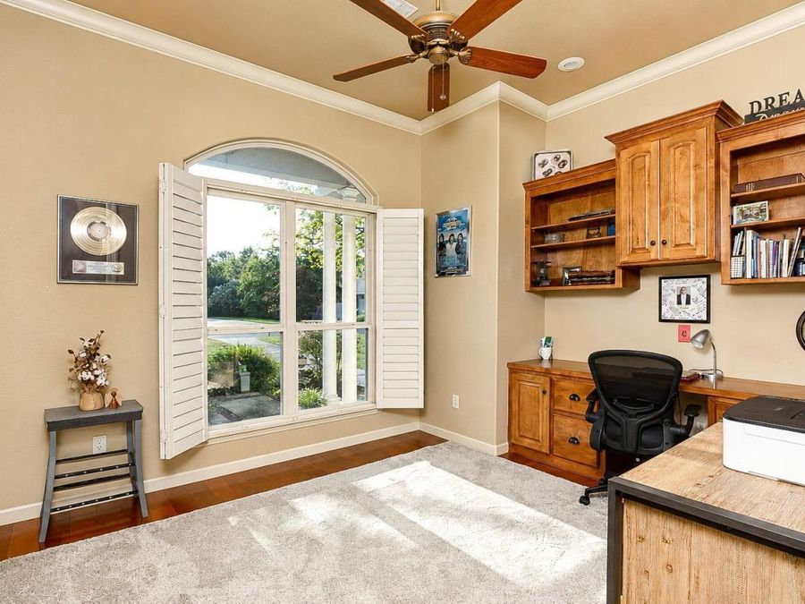 Property Image 35
