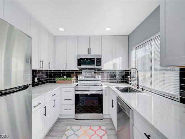 1040 Neil Armstrong Circle , Las Vegas, NV 89145