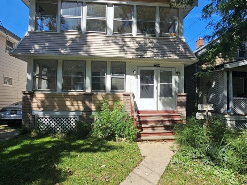 2700 Hood Avenue, Cleveland, OH 44109 Photo 1