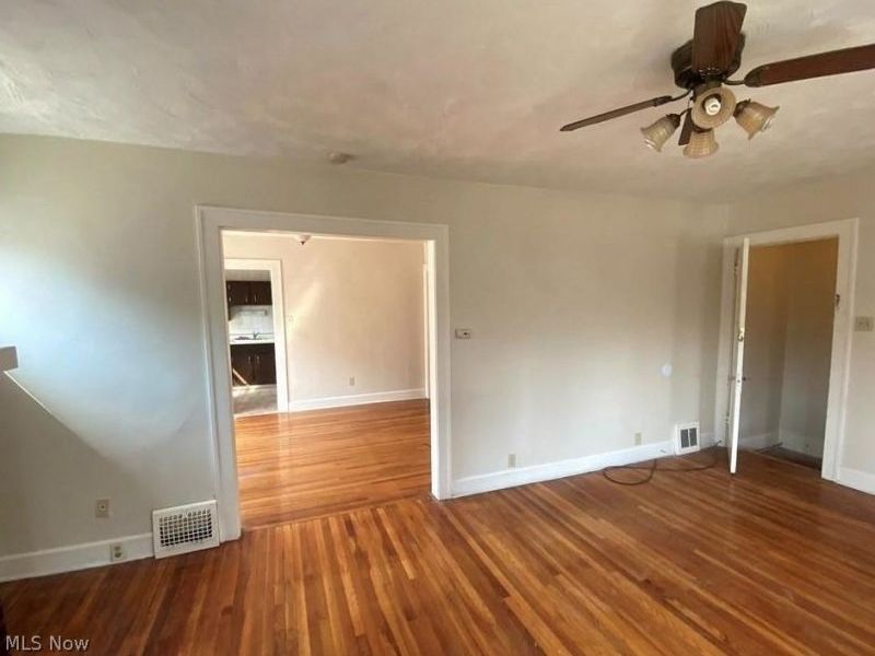 2700 Hood Avenue, Cleveland, OH 44109 Photo 15