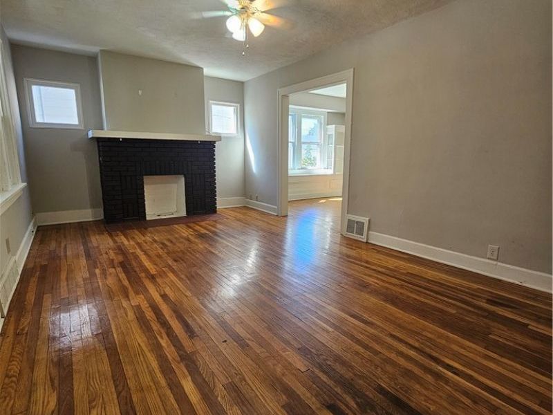 2700 Hood Avenue, Cleveland, OH 44109 Photo 2