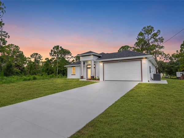1113 HENRY AVENUE , LEHIGH ACRES, FL 33972