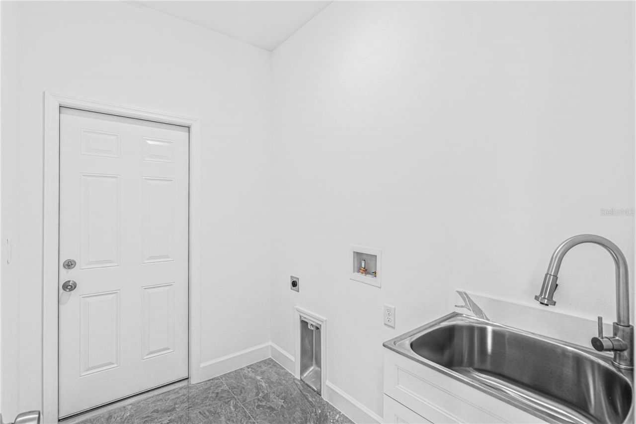 1113 Henry Avenue, Lehigh Acres, FL 33972 Photo