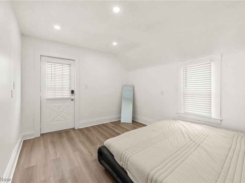 3873 W 31st Street, Cleveland, OH 44109 Photo 38