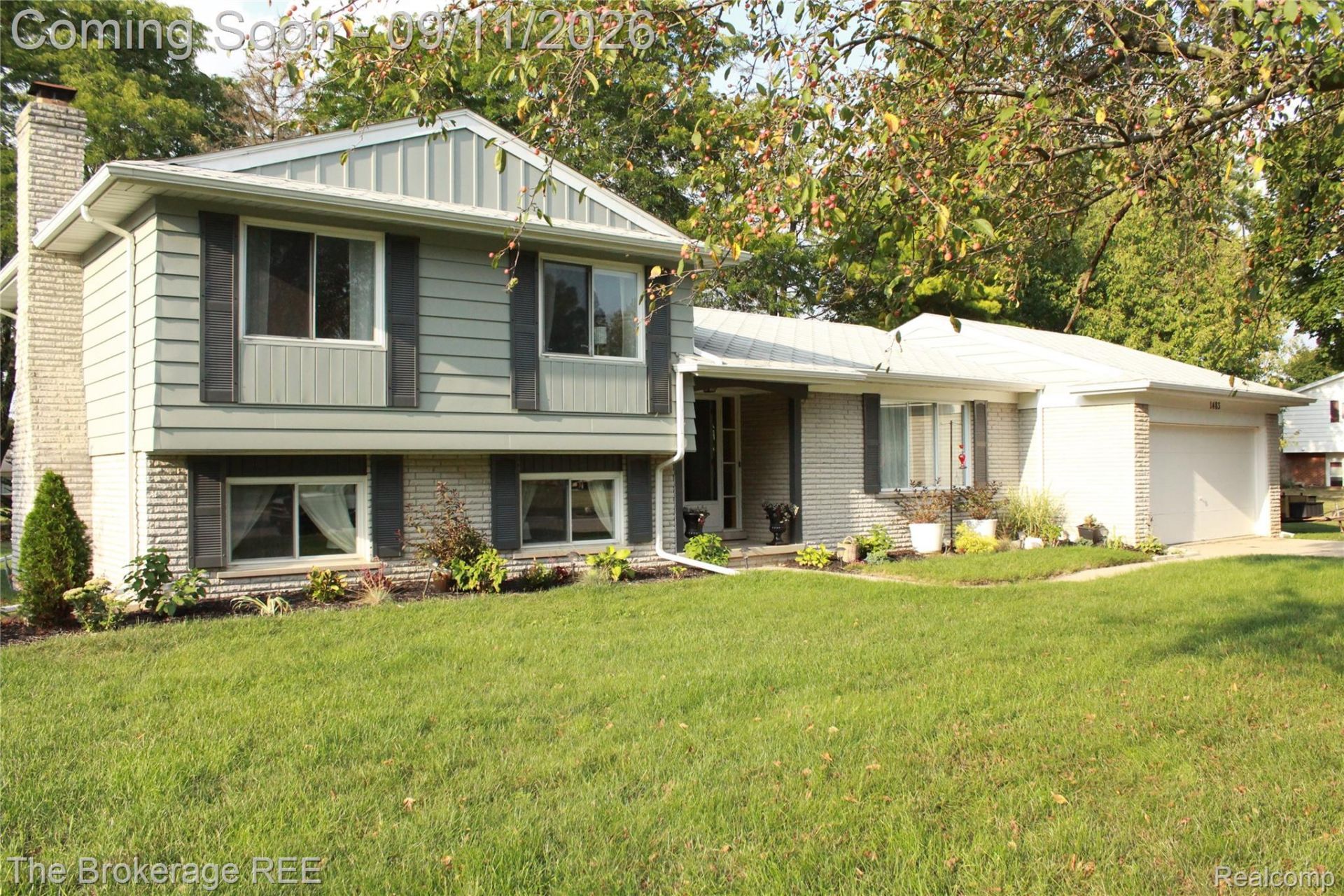 1483 Huntley Dr Huntley Drive, Grand Blanc Township, Mi 48439 Main Photo