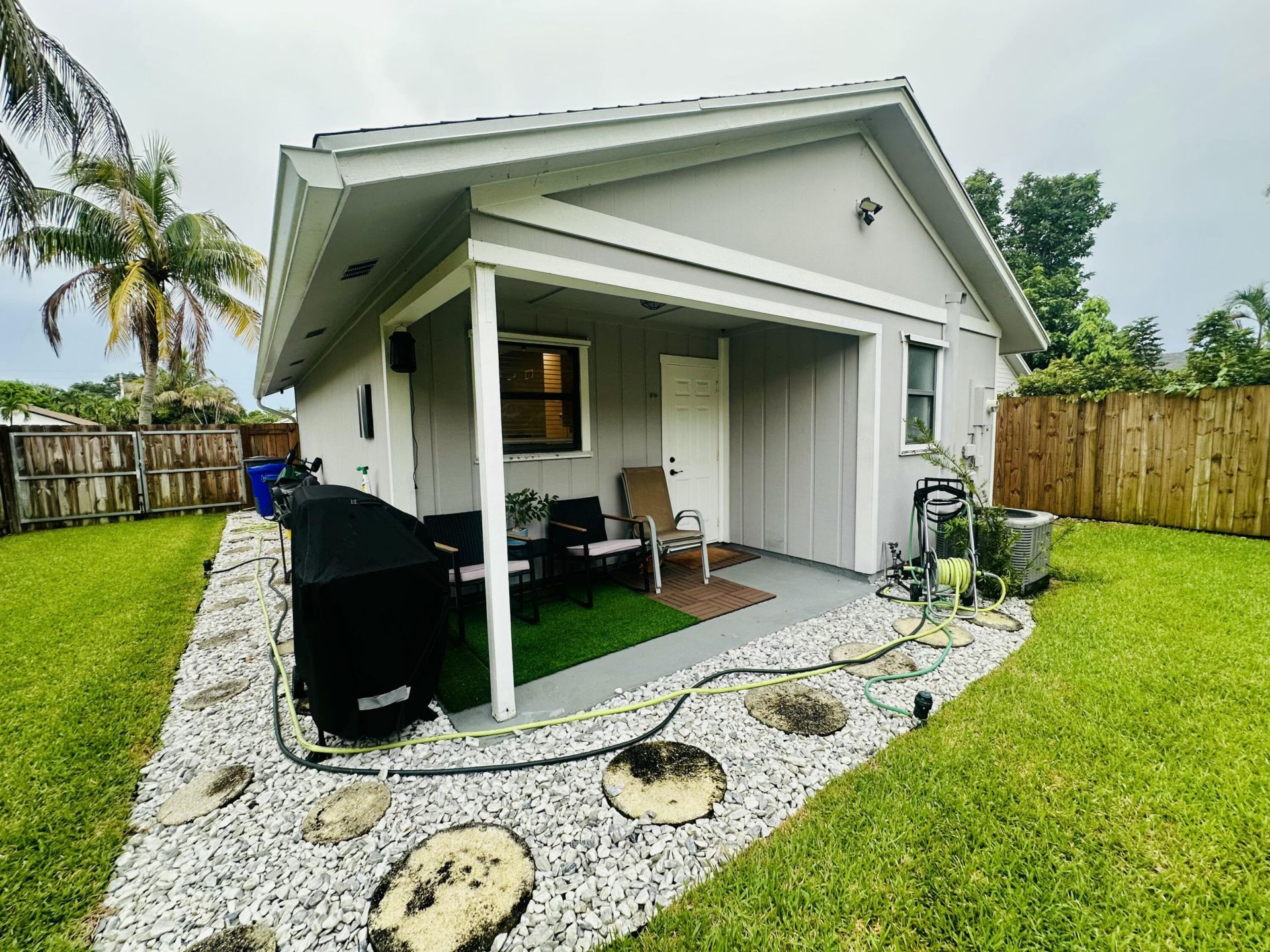 8715 Sol Terrace, West Palm Beach, FL 33403 Photo