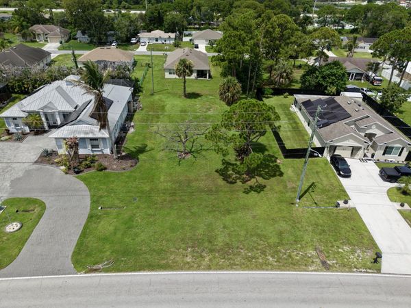590 NW Bayshore Boulevard, Port St. Lucie, FL 34983