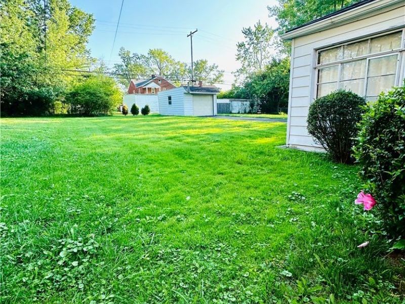 4102 Colony Road, South Euclid, OH 44121 Photo 4