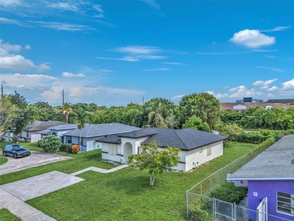 370 NW 14th St , Pompano Beach, FL 33060