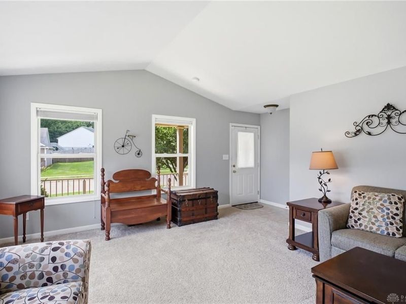 1742 Northpoint Road, Springfield, OH 45503 Photo 12