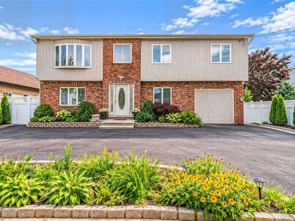 240 N Virginia Avenue , Massapequa, NY 11758