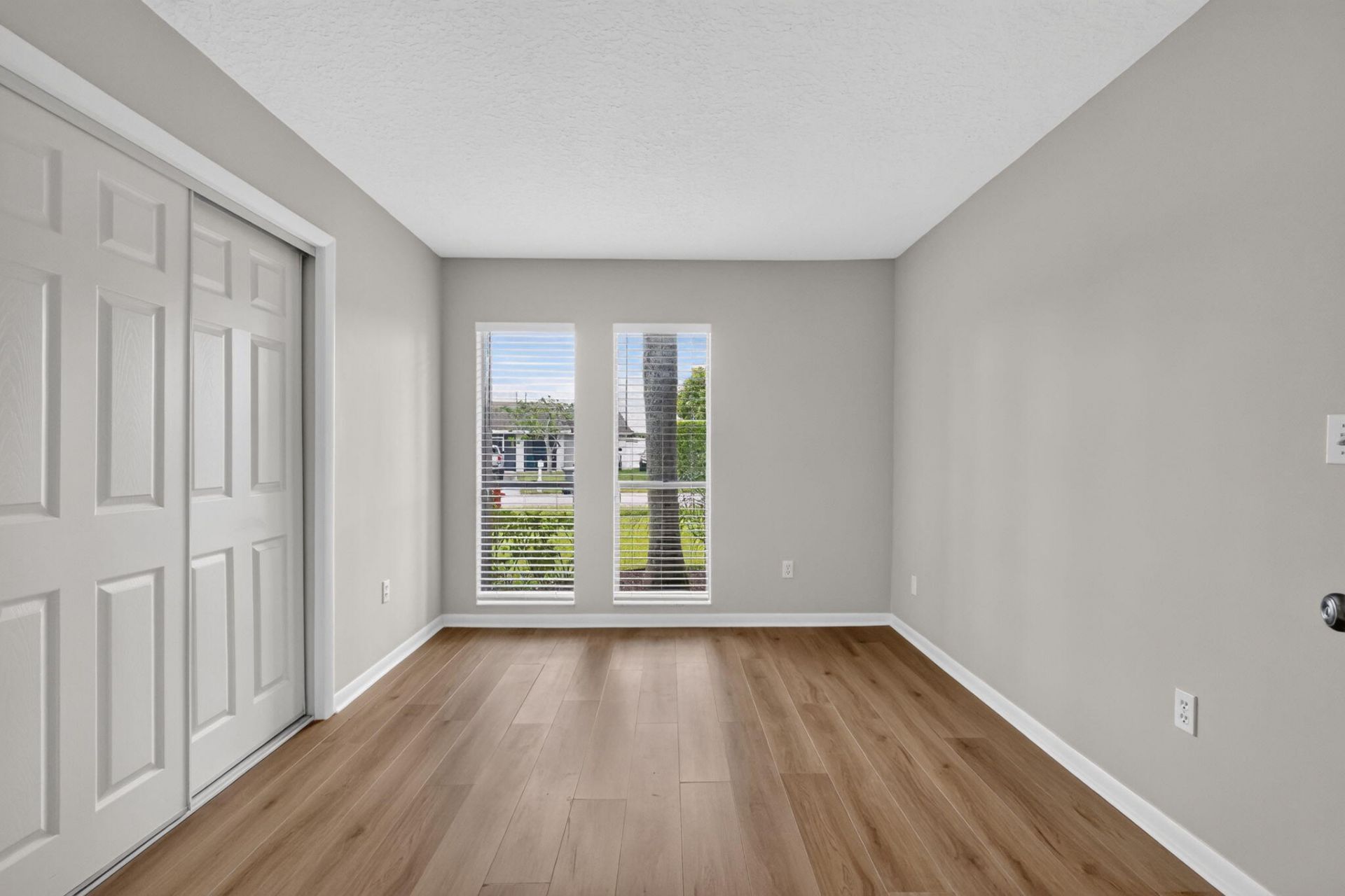 1058 Fernlea Drive, West Palm Beach, FL 33417 Photo