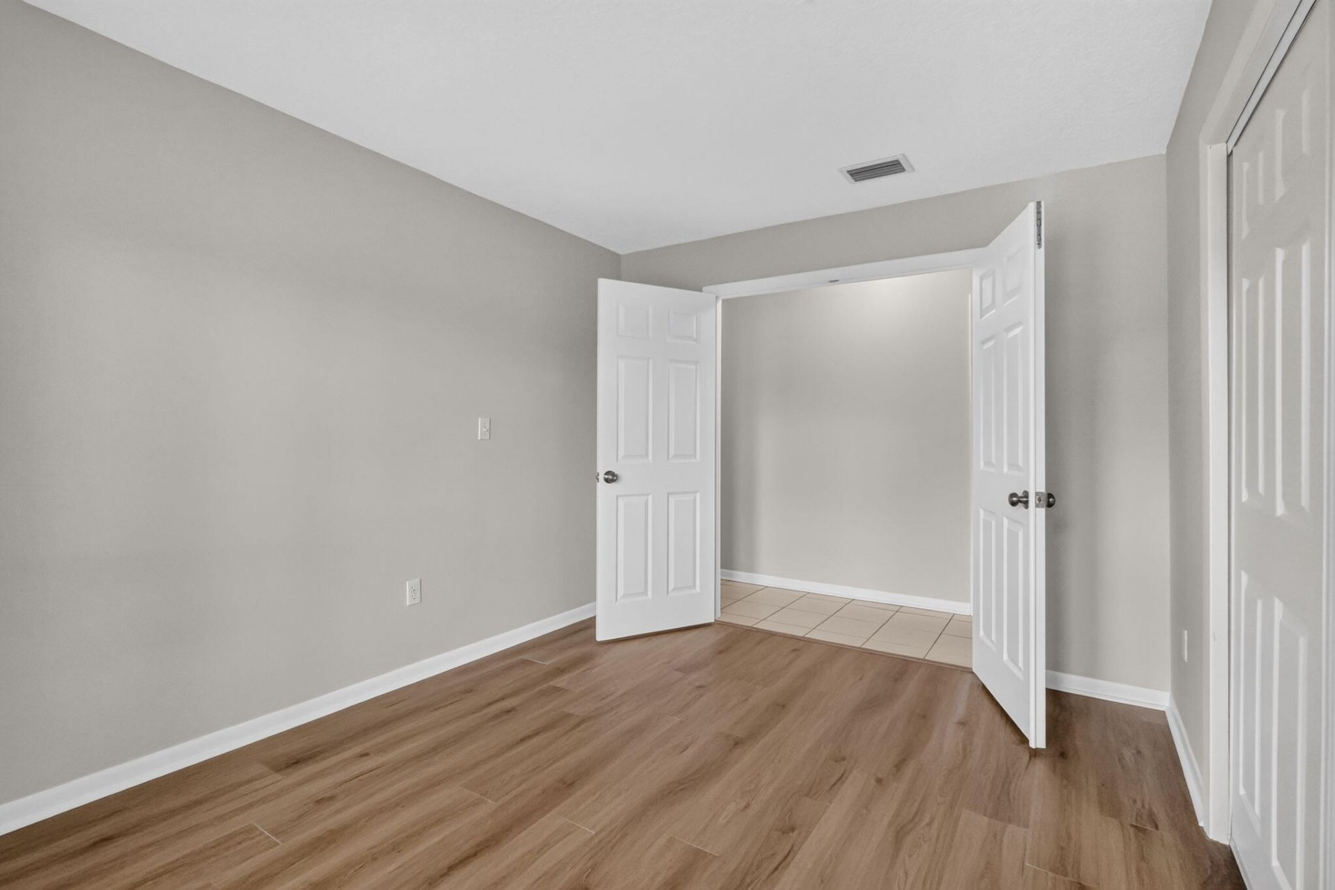 1058 Fernlea Drive, West Palm Beach, FL 33417 Photo