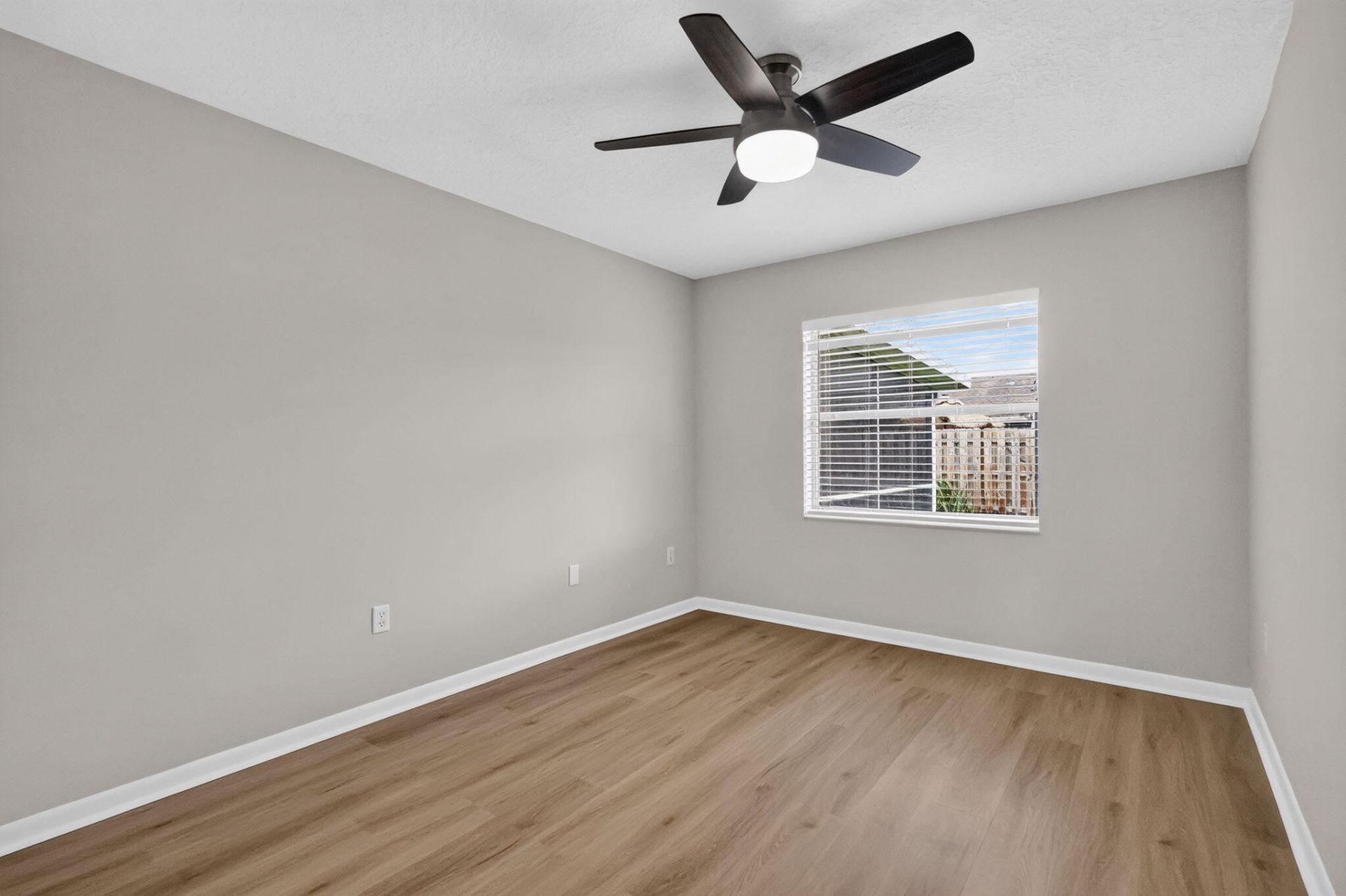 1058 Fernlea Drive, West Palm Beach, FL 33417 Photo