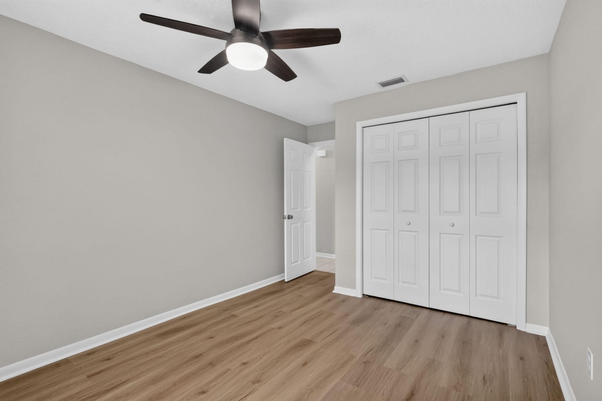 1058 Fernlea Drive, West Palm Beach, FL 33417 Photo