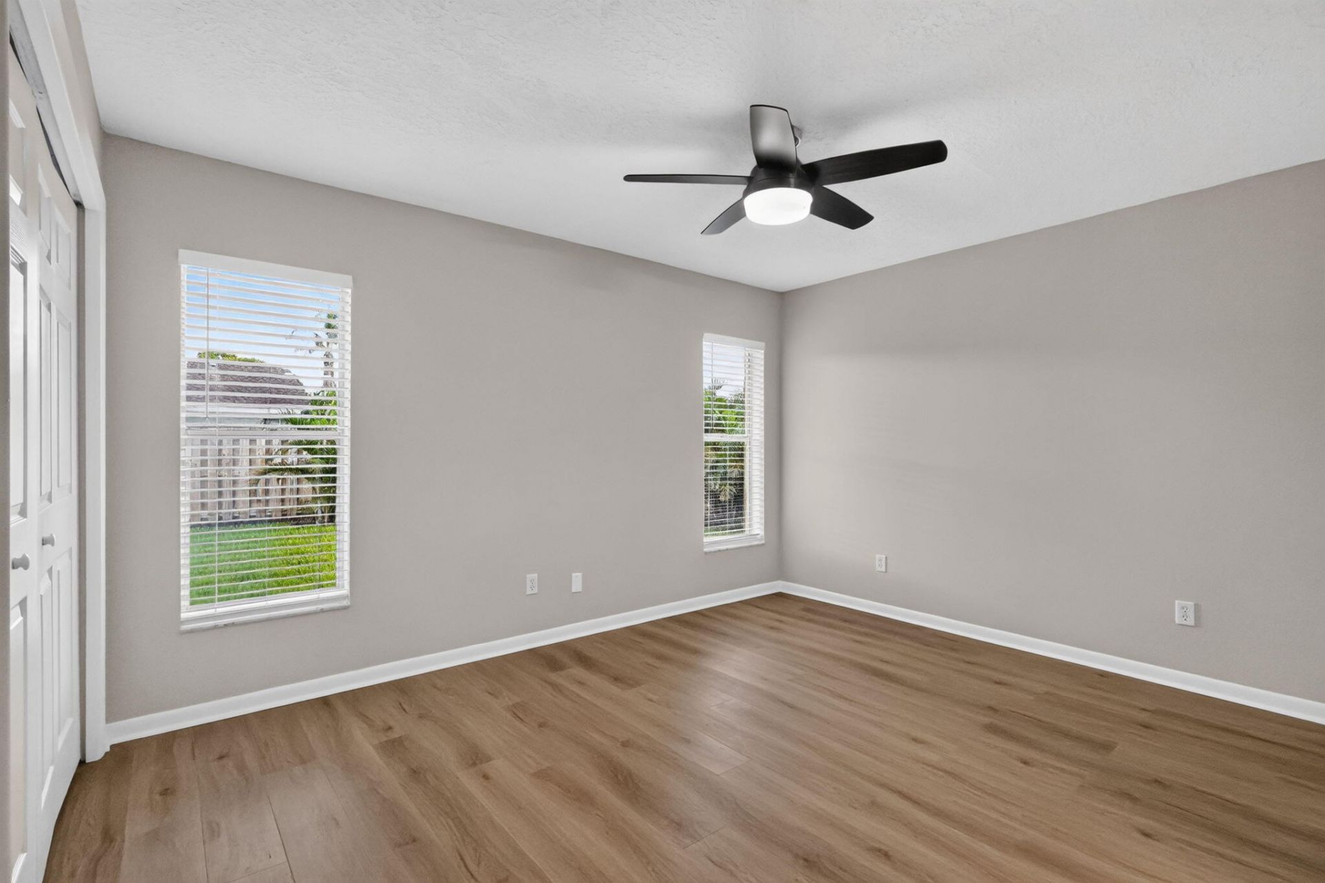 1058 Fernlea Drive, West Palm Beach, FL 33417 Photo