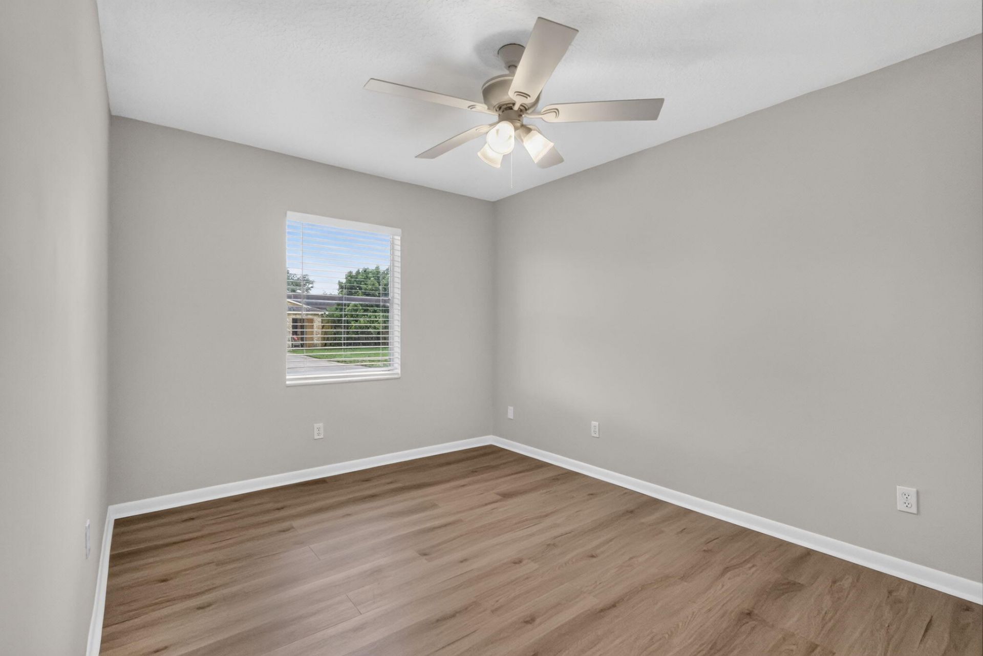 1058 Fernlea Drive, West Palm Beach, FL 33417 Photo