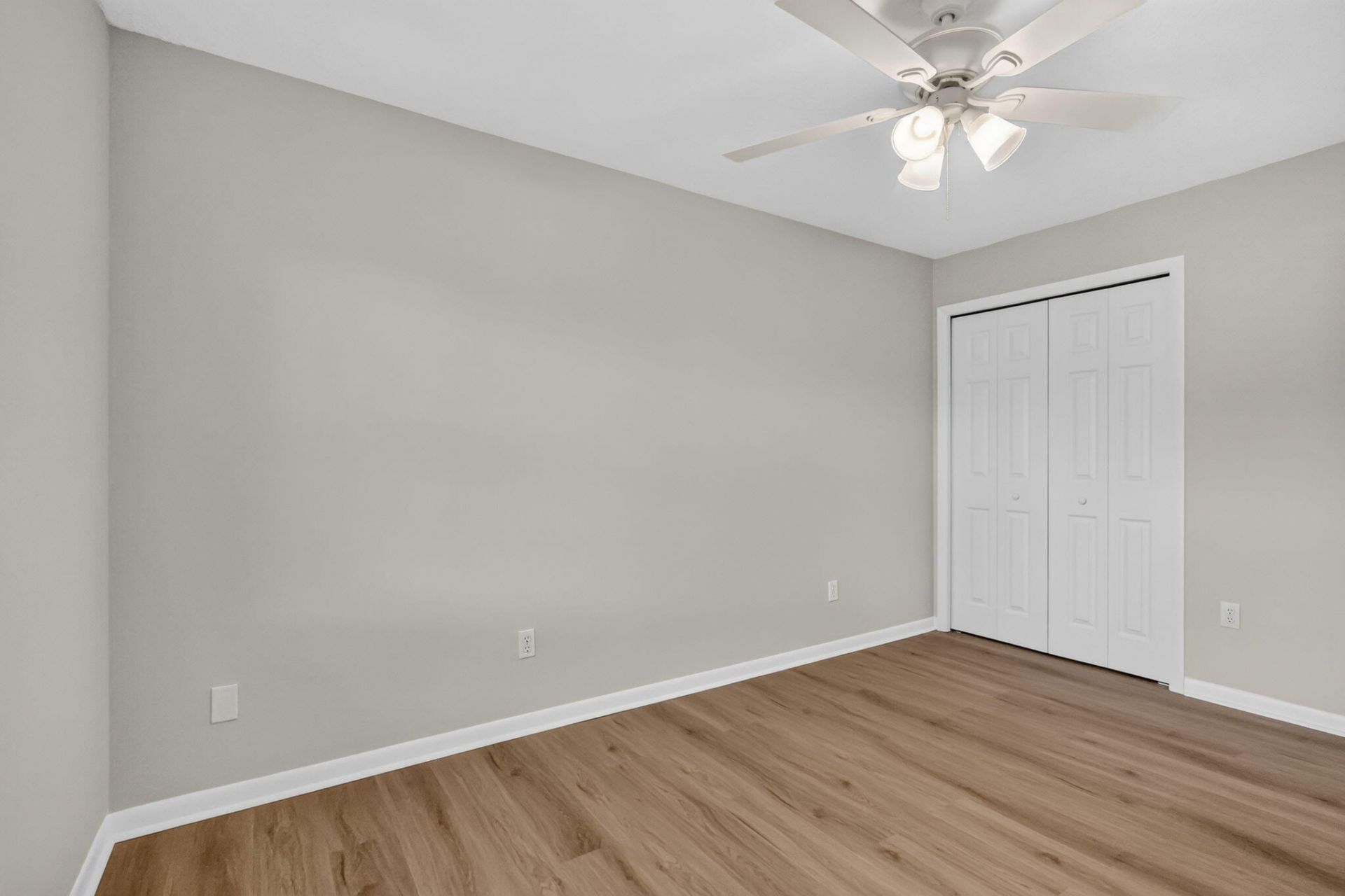 1058 Fernlea Drive, West Palm Beach, FL 33417 Photo