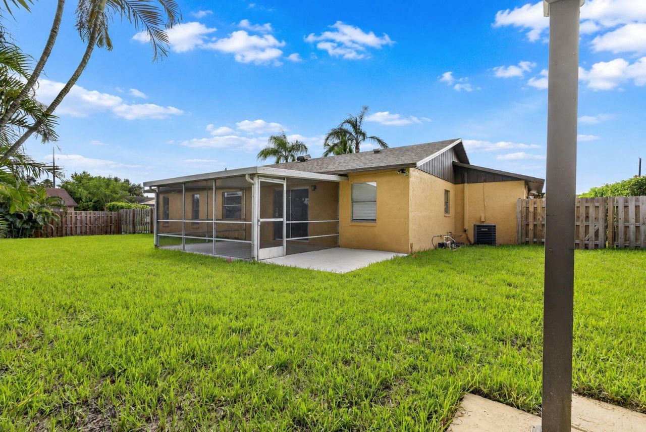 1058 Fernlea Drive, West Palm Beach, FL 33417 Photo