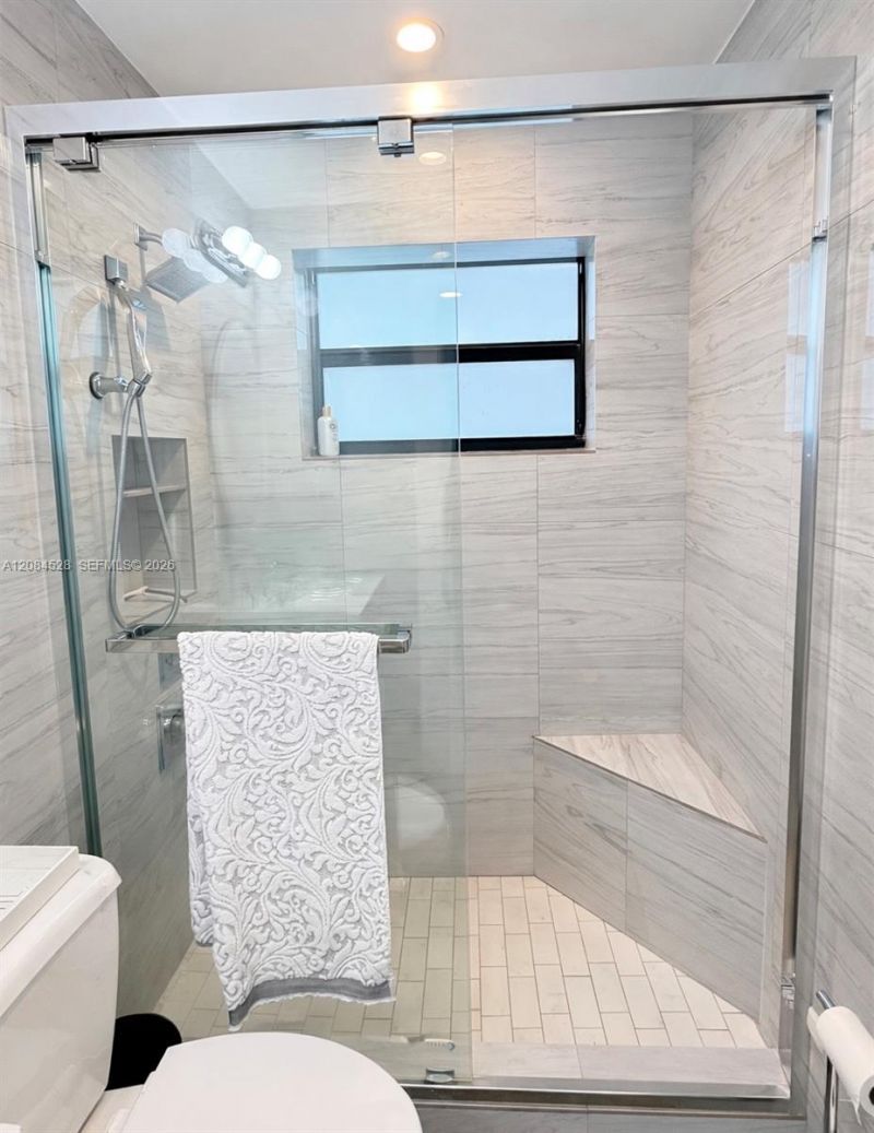321 Wilson St, Unit A105, Hollywood, FL 33019 Photo