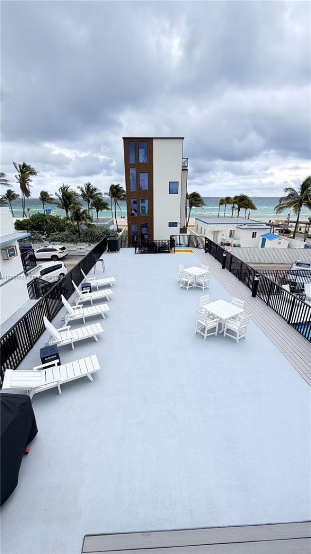 321 Wilson St, Unit A105, Hollywood, FL 33019 Photo