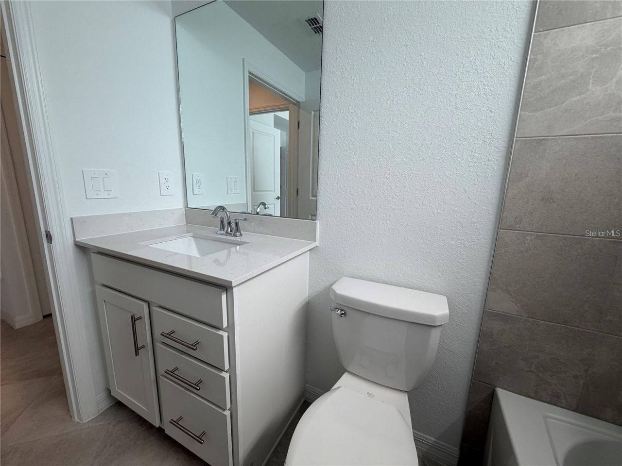 19015 Scallop Loop, Unit 101, Lakewood Ranch, FL 34211 Photo