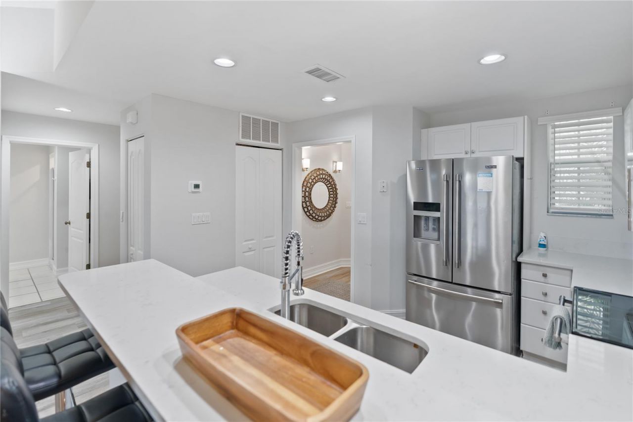 3702 54th Drive W, Unit 102, Bradenton, FL 34210 Photo