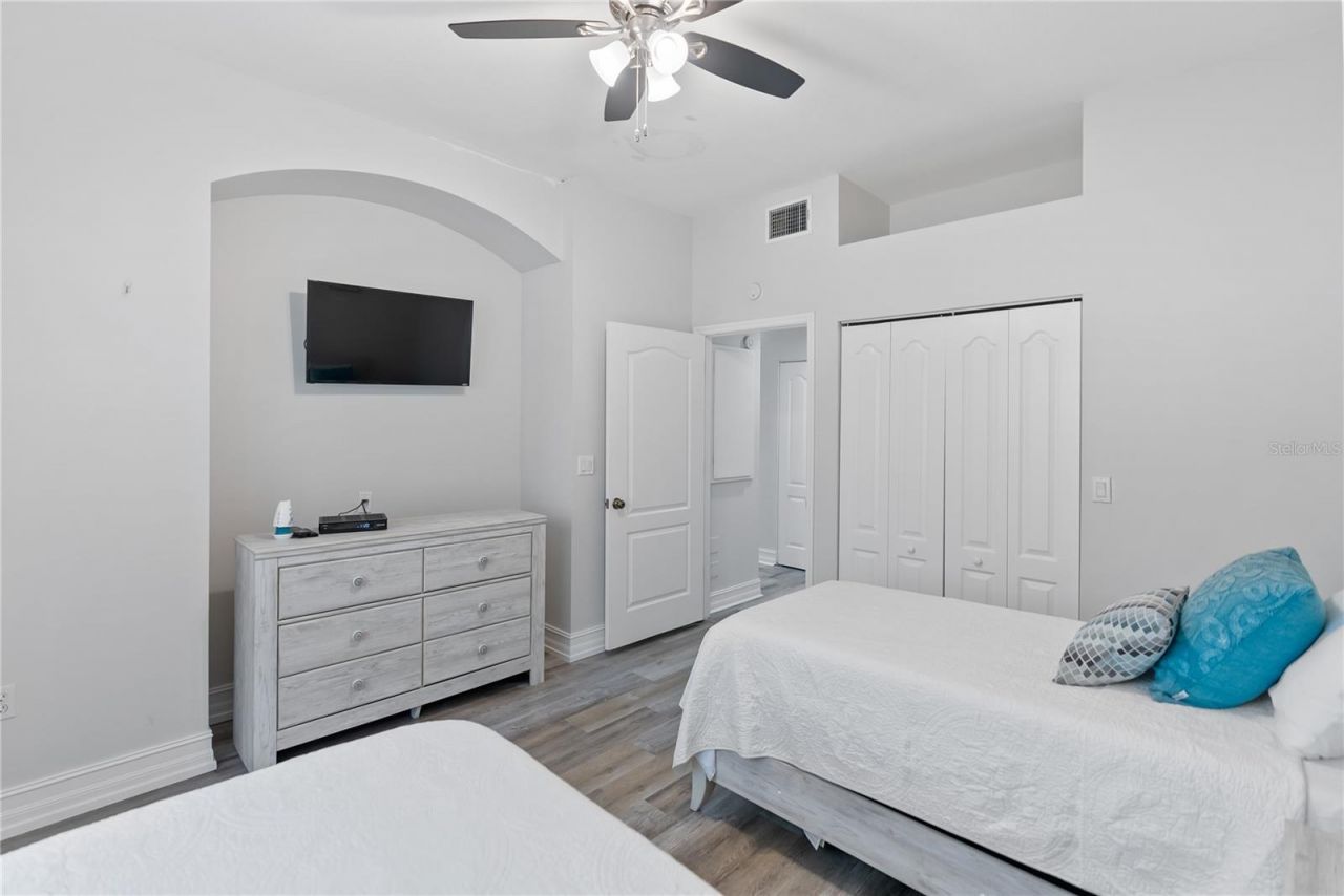 3702 54th Drive W, Unit 102, Bradenton, FL 34210 Photo
