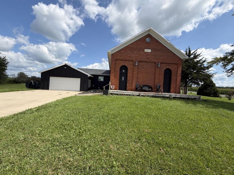 13510 Pasco Montra Road, Anna, OH 45302 Photo 1