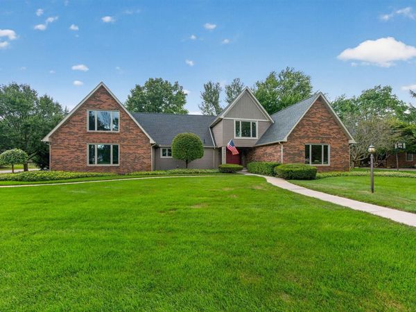 22613 Weatherby Lane, Elkhart, IN 46514