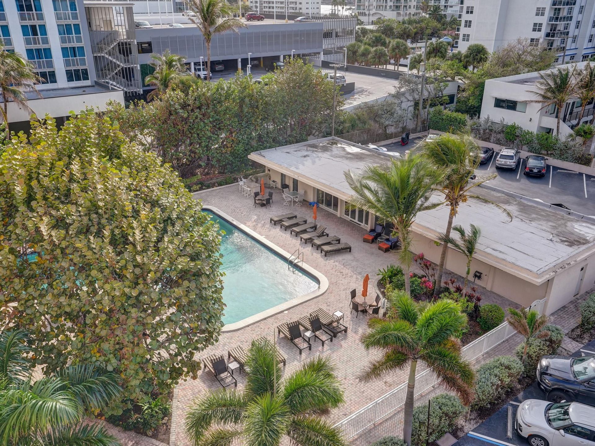345 N Fort Lauderdale Beach Boulevard, Unit 601, Fort Lauderdale, FL 33304 Photo