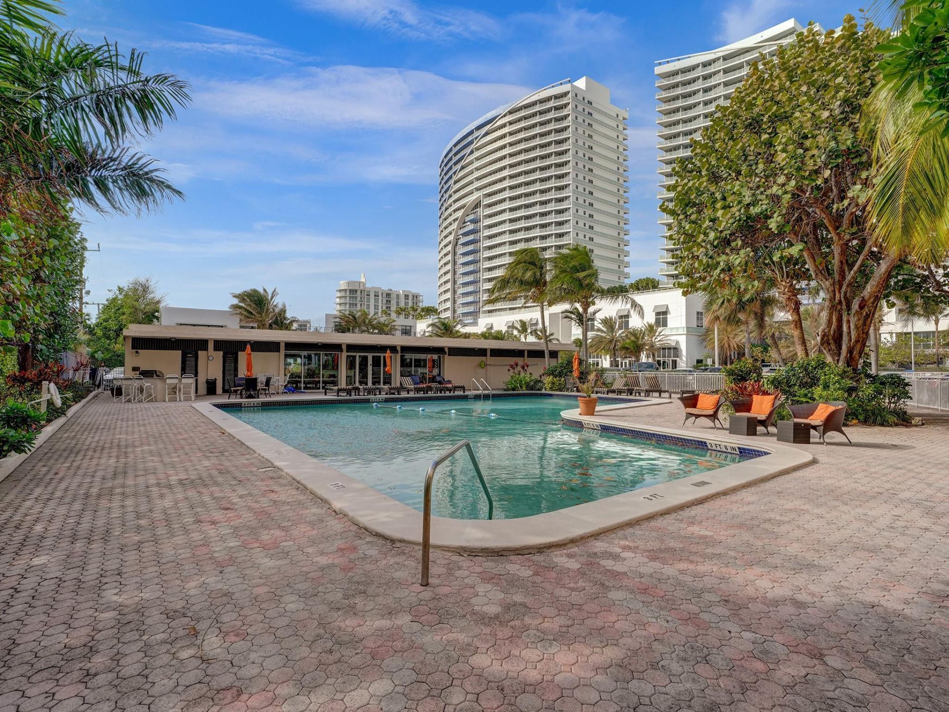 345 N Fort Lauderdale Beach Boulevard, Unit 601, Fort Lauderdale, FL 33304 Photo